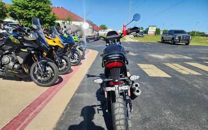 2026 Triumph Scrambler 400 XC