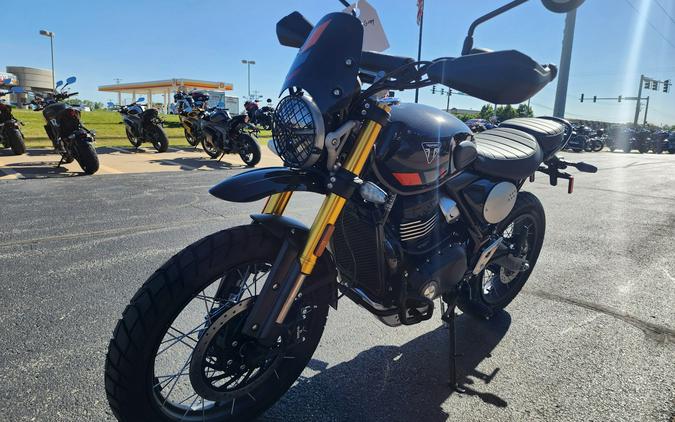 2026 Triumph Scrambler 400 XC