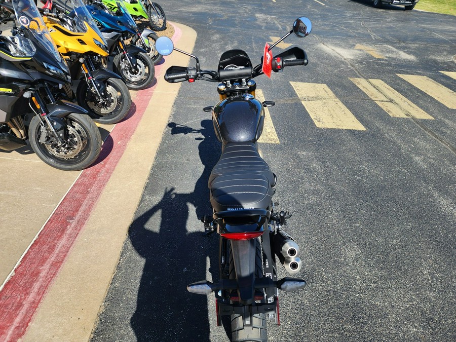 2026 Triumph Scrambler 400 XC