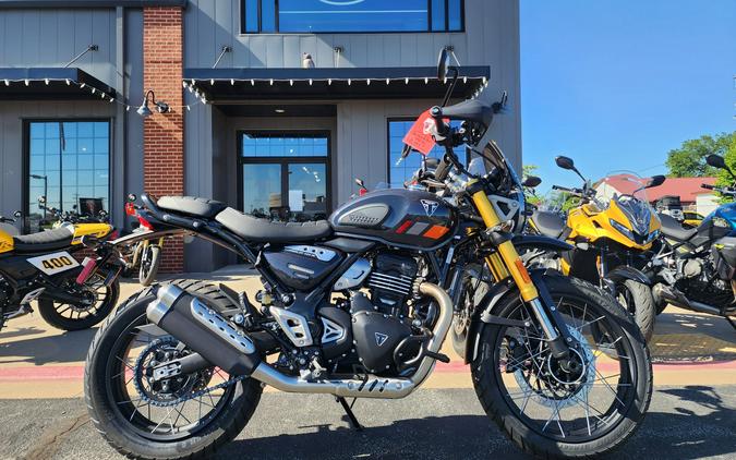 2026 Triumph Scrambler 400 XC