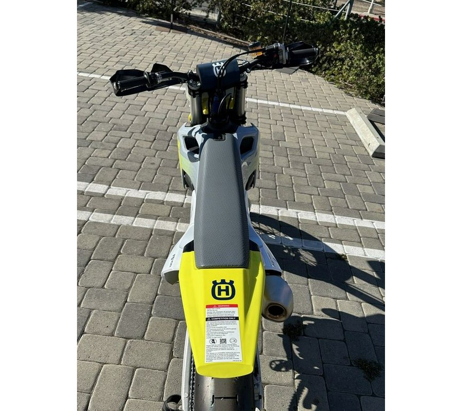 2024 Husqvarna® FS 450