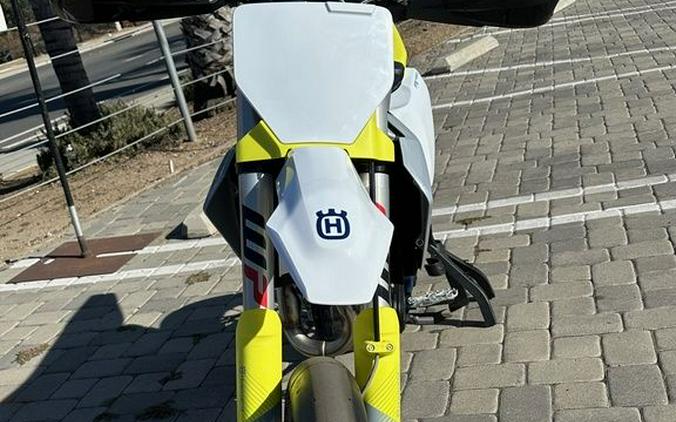 2024 Husqvarna® FS 450