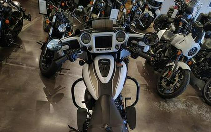 2024 Indian Motorcycle® Chieftain® Dark Horse® Ghost White Metallic Smoke