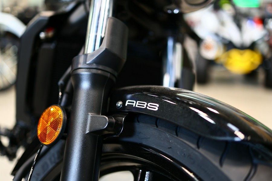 2026 Kawasaki Vulcan S ABS Metallic Graphite GrayMetallic Spark Black