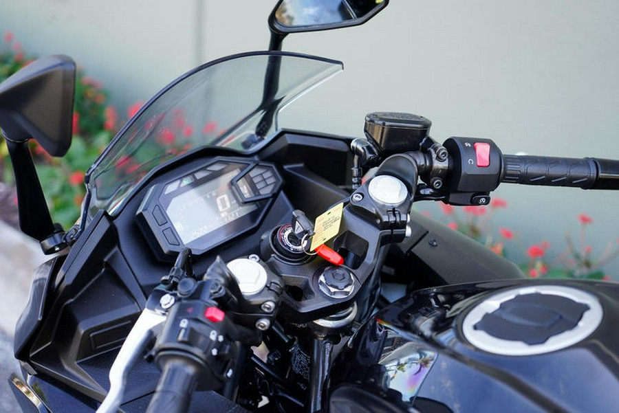 2024 Kawasaki Ninja® 500