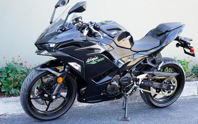 2024 Kawasaki Ninja® 500