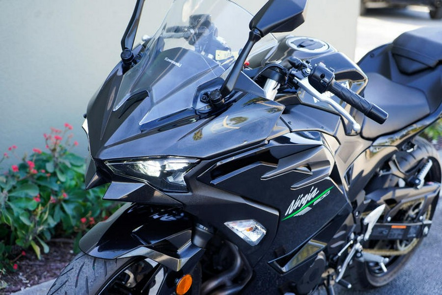 2024 Kawasaki Ninja® 500