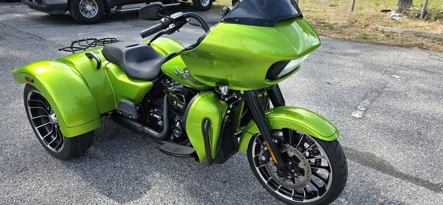 2023 Harley-Davidson® FLTRT - Road Glide® 3