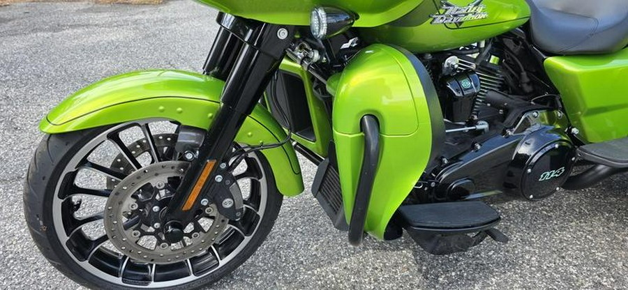 2023 Harley-Davidson® FLTRT - Road Glide® 3