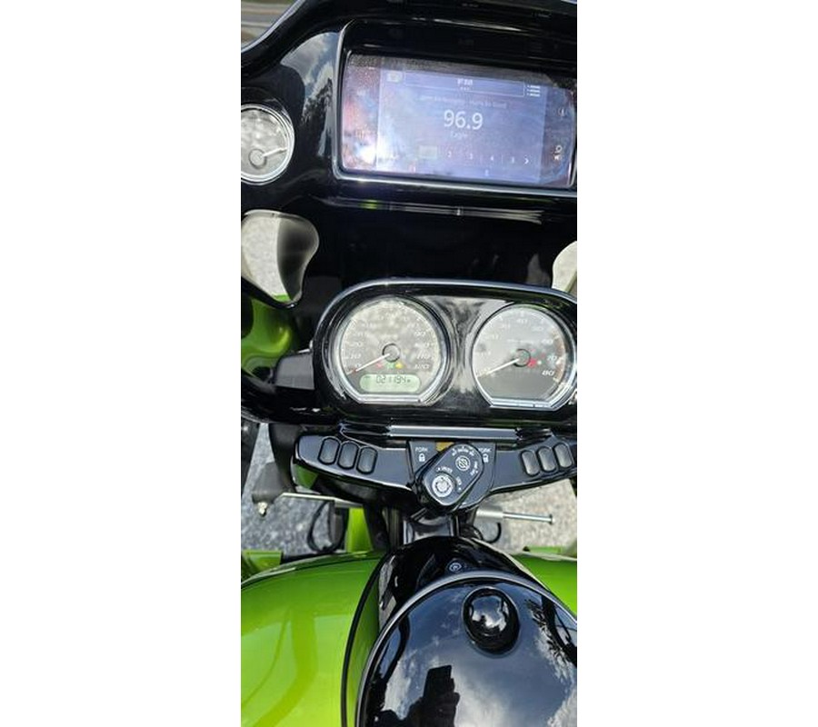 2023 Harley-Davidson® FLTRT - Road Glide® 3