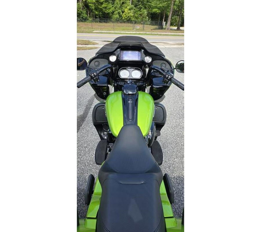 2023 Harley-Davidson® FLTRT - Road Glide® 3