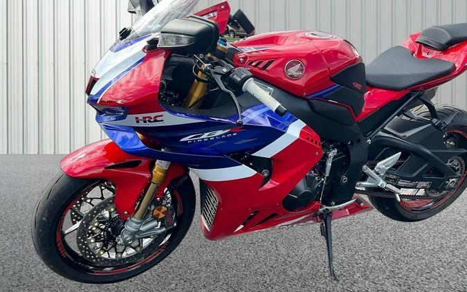 2026 HONDA CBR1000RR-R FIREBLADE