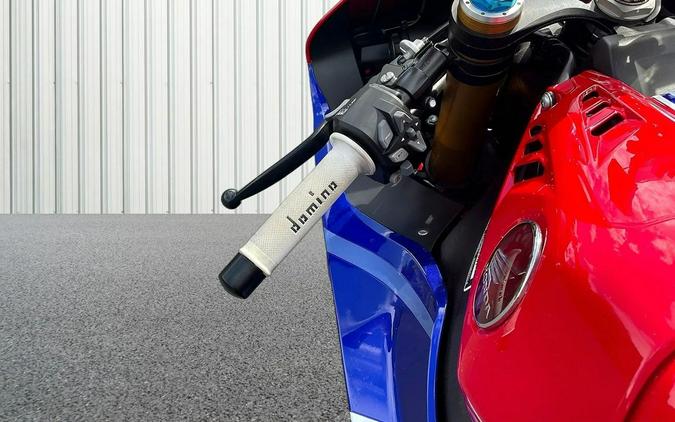 2026 HONDA CBR1000RR-R FIREBLADE
