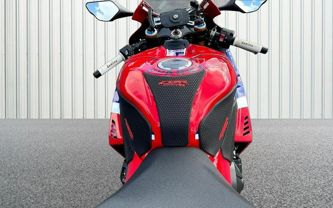 2026 HONDA CBR1000RR-R FIREBLADE