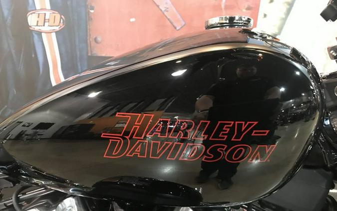 2024 Harley-Davidson Softail FXST - Standard