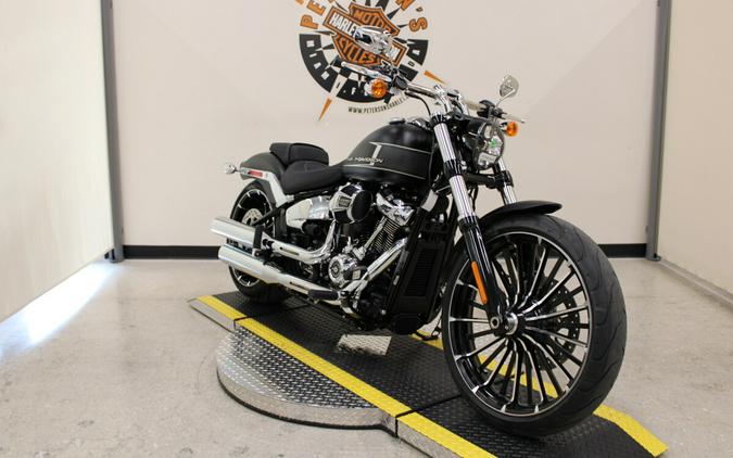 New 2023 Harley-Davidson Breakout Cruiser FXBR Motorcycle For Sale In Miami, Florida