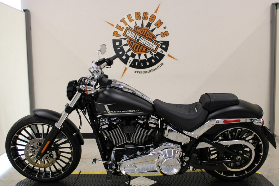 New 2023 Harley-Davidson Breakout Cruiser FXBR Motorcycle For Sale In Miami, Florida