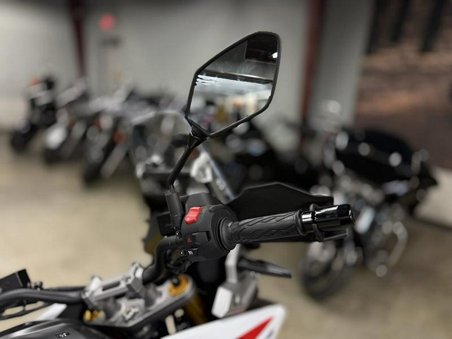 2026 Suzuki DL1050RJM6