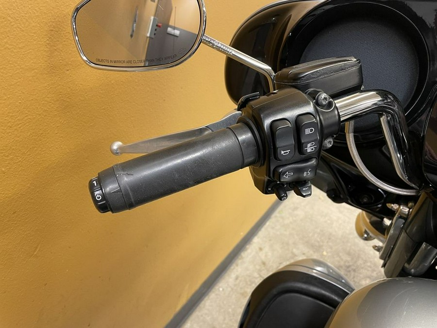 2014 Harley-Davidson® FLHTK - Electra Glide® Ultra Limited