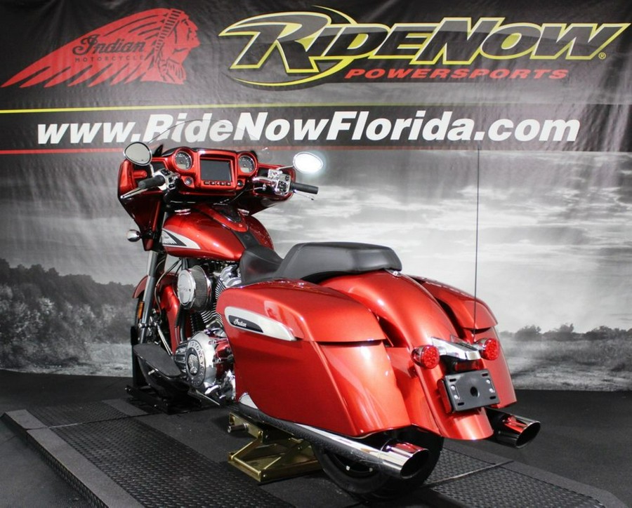 2019 Indian Motorcycle® Chieftain® Limited Ruby Metallic