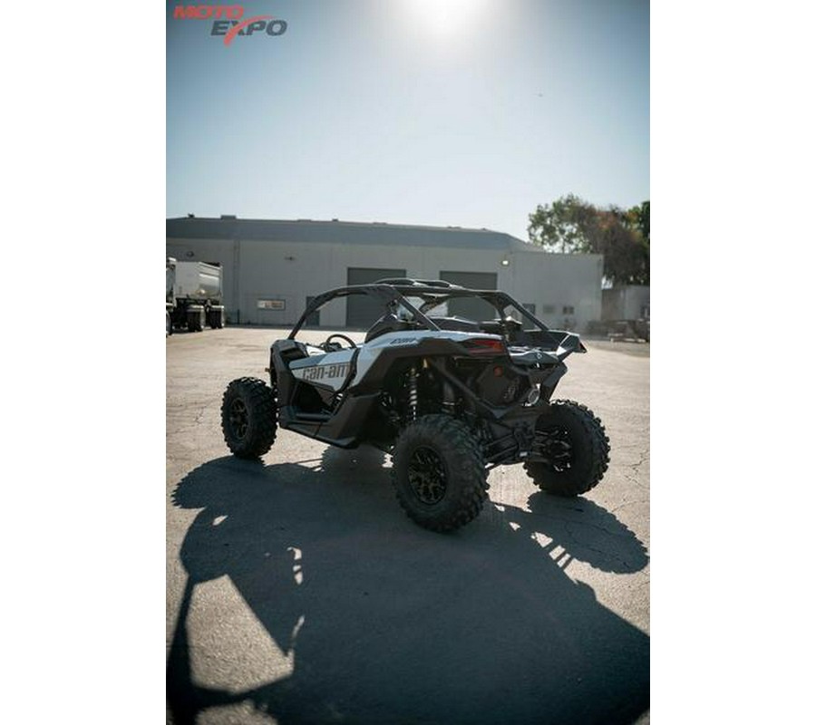 2024 Can-Am® Maverick X3 DS Turbo Catalyst Gray