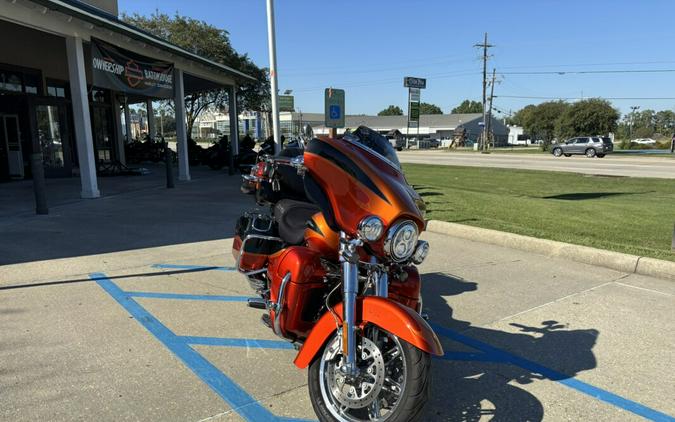 2013 Harley-Davidson® CVO™ Ultra Classic® Electra Glide®
