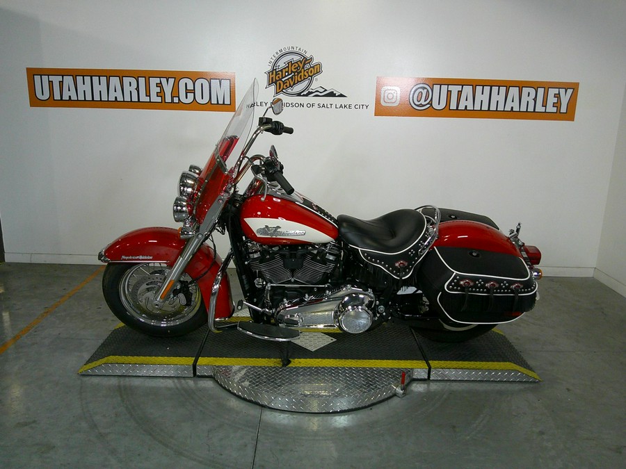 2024 Harley-Davidson Hydra-Glide Revival