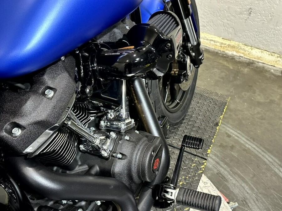 Harley-Davidson® Low Rider® S 2026 FXLRS 84688644 AURORA BLUE DNM