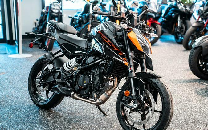 2026 KTM Duke 250