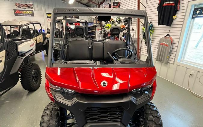 2024 Can-Am Defender DPS HD9 Fiery Red