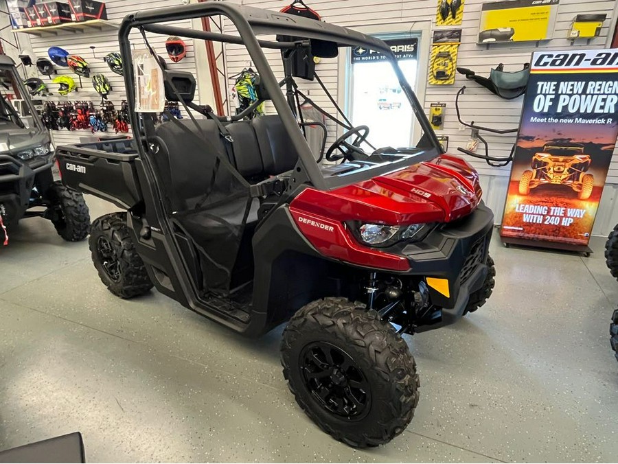 2024 Can-Am Defender DPS HD9 Fiery Red