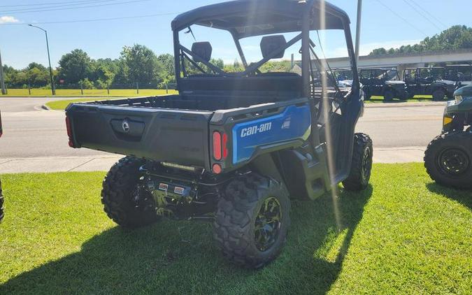 2023 Can-Am® Defender XT HD9