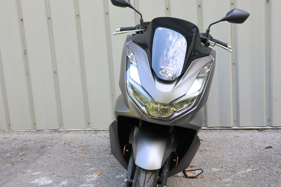 2023 Honda Powersports PCX 150 ABS