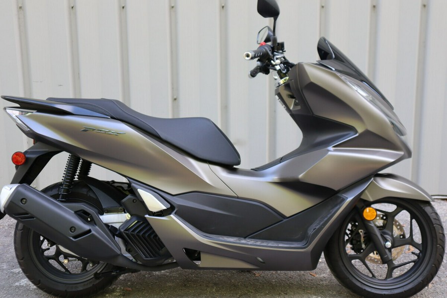 2023 Honda Powersports PCX 150 ABS