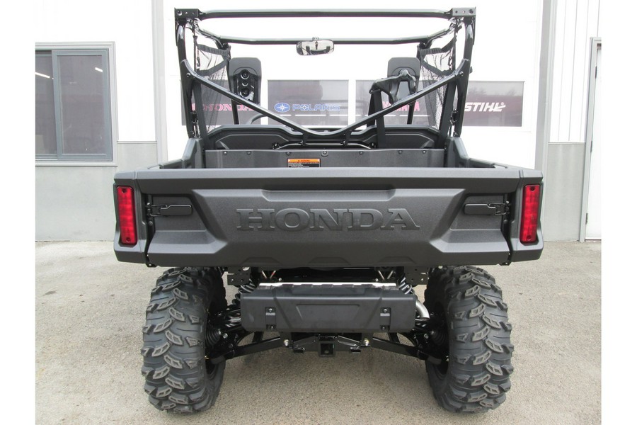 2023 Honda Pioneer 1000 Trail