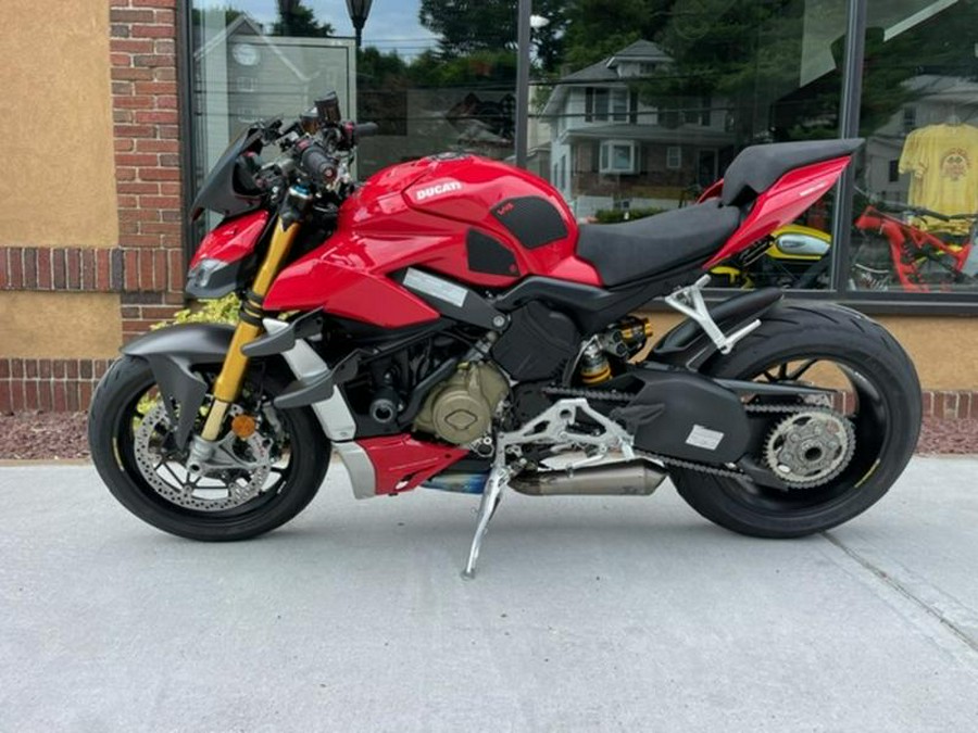 2022 Ducati Streetfighter V4 S Ducati Red