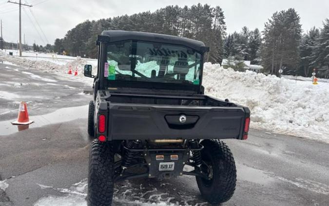 2023 Can-Am® Defender MAX Limited HD10