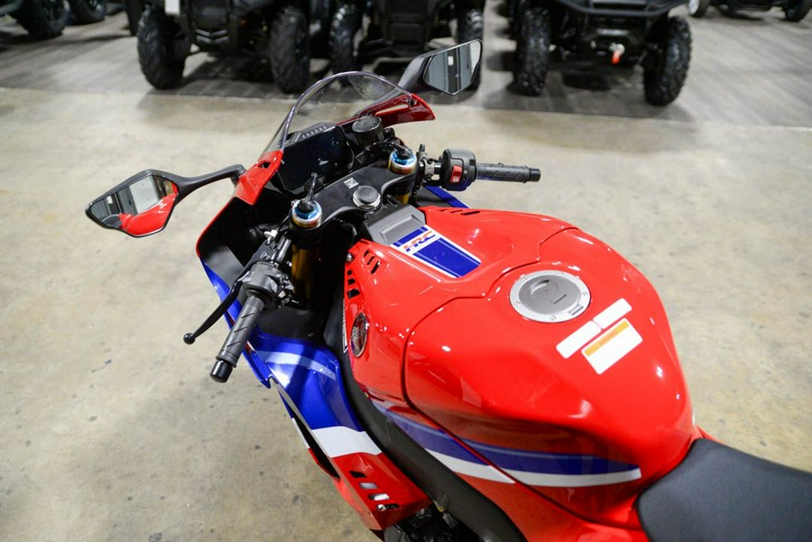 2026 Honda CBR1000RR-R Fireblade SP