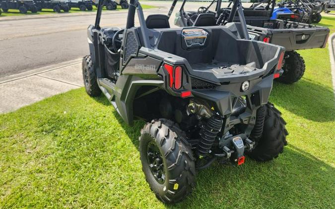 2023 Can-Am® Maverick Trail DPS 700