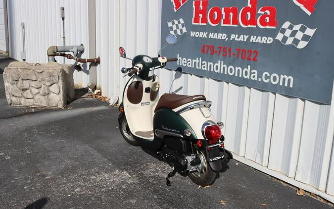 2023 Honda® Metropolitan