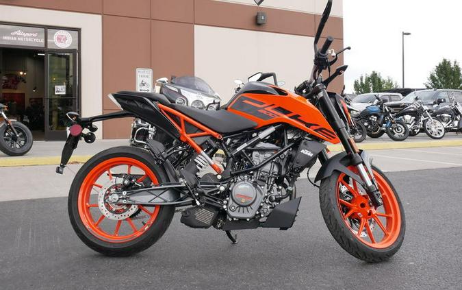 2023 KTM 200 Duke