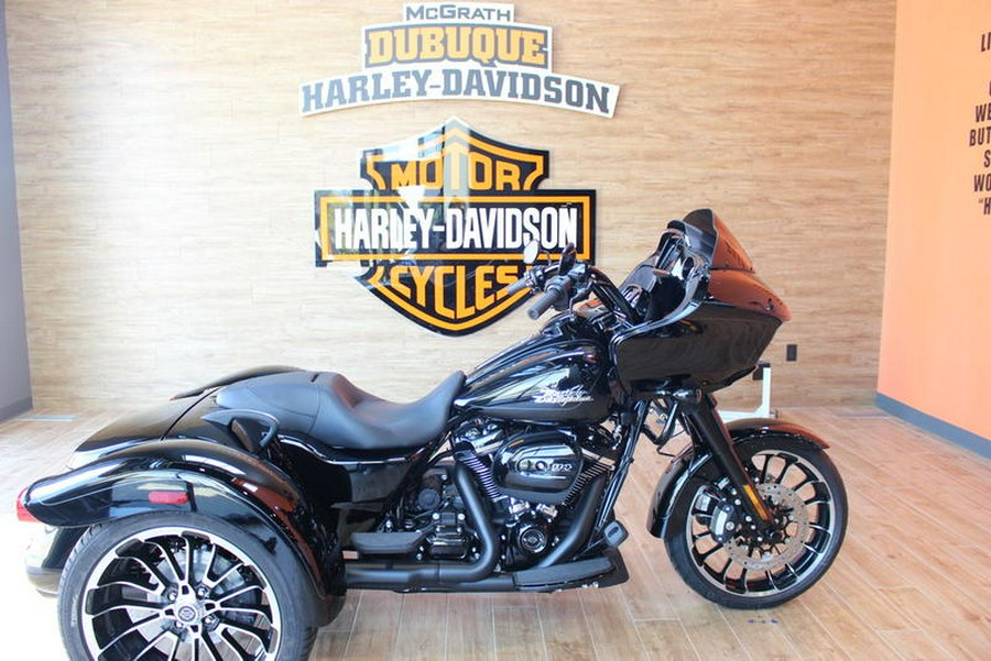 2024 Harley-Davidson® FLTRT - Road Glide® 3