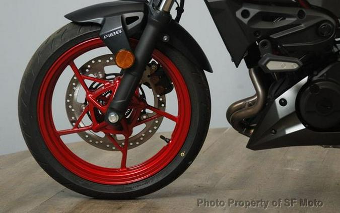 2025 Kawasaki Z500 SE ABS