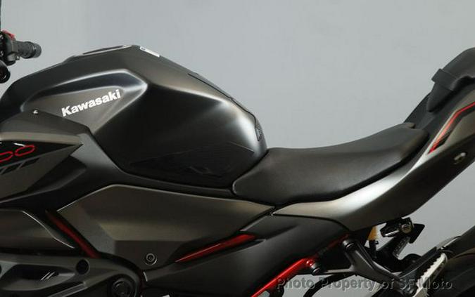 2025 Kawasaki Z500 SE ABS