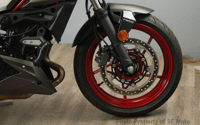 2025 Kawasaki Z500 SE ABS