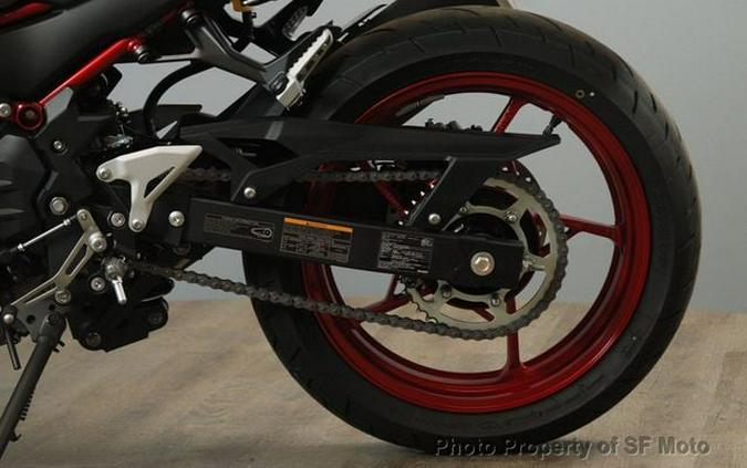 2025 Kawasaki Z500 SE ABS