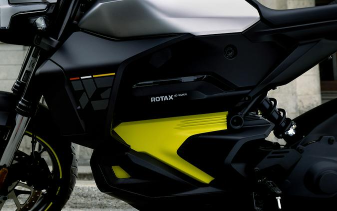 2025 Can-Am Pulse® 73