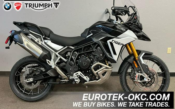 2024 Triumph Tiger 900 Rally Pro Carbon Black / Sapphire Black