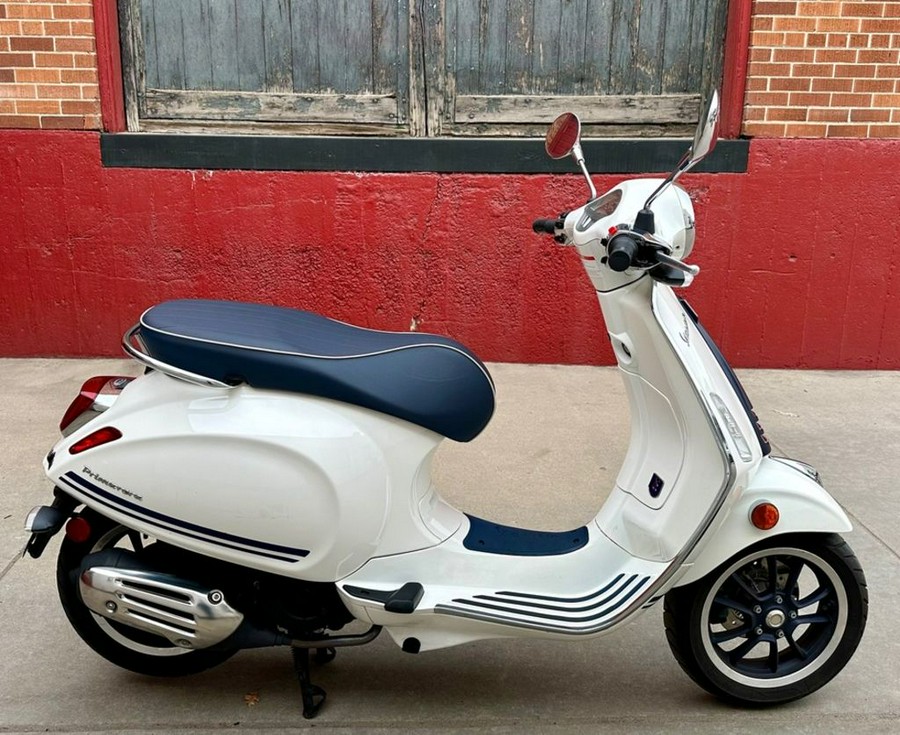 2020 Vespa Primavera 150 Yacht Club