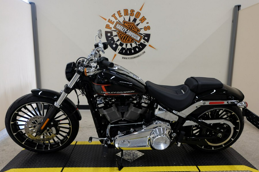 New 2023 Harley-Davidson Breakout Cruiser FXBR Motorcycle For Sale In Miami, Florida